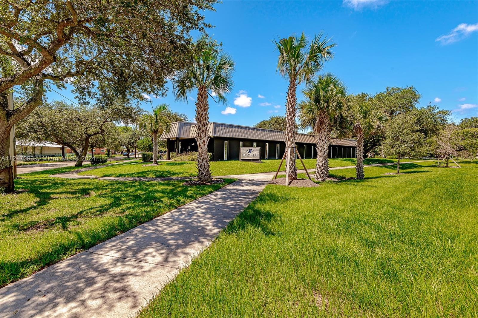 7700 Davie Road Ext, Hollywood FL 33024