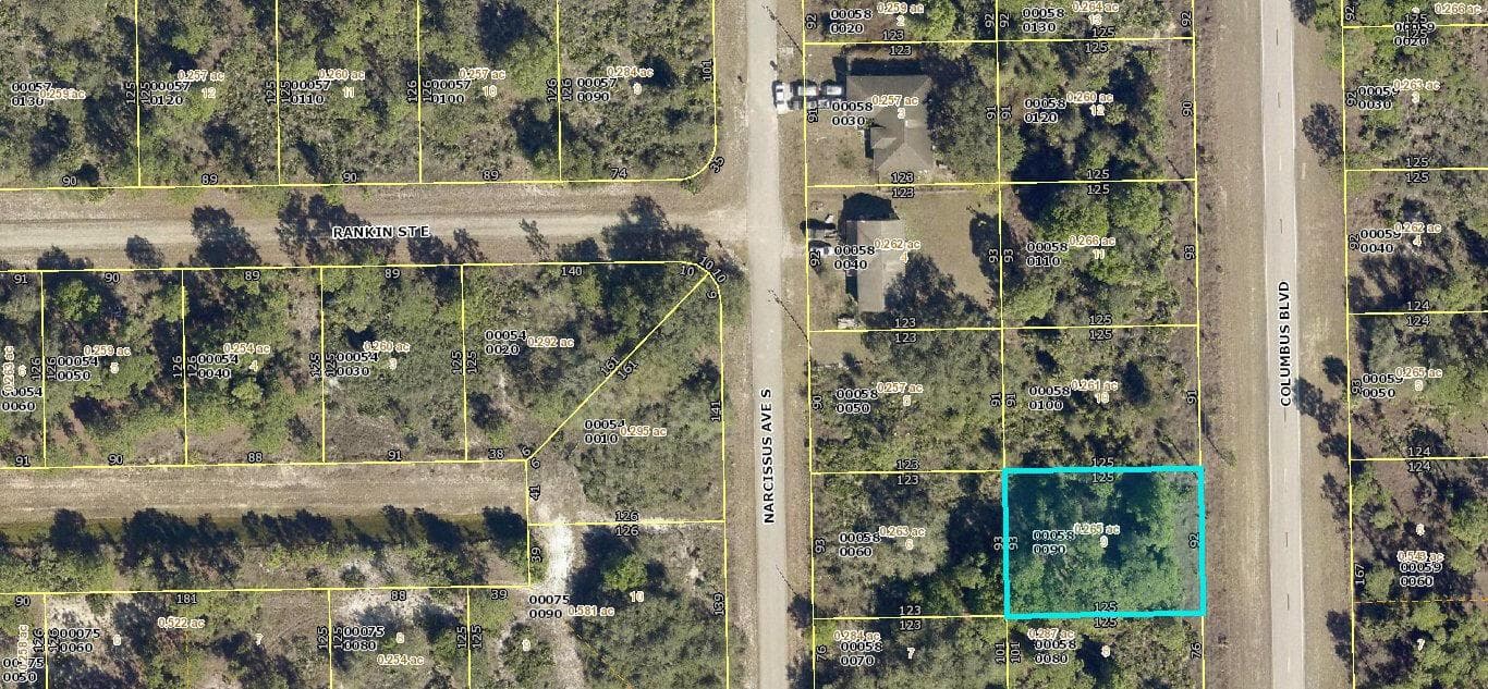 224 Columbus Boulevard, Lehigh Acres FL 33974