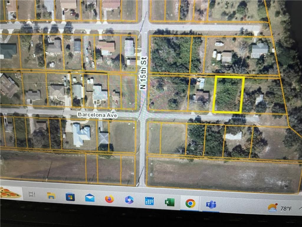 O BARCELONA AVE, Fort Pierce FL 34946