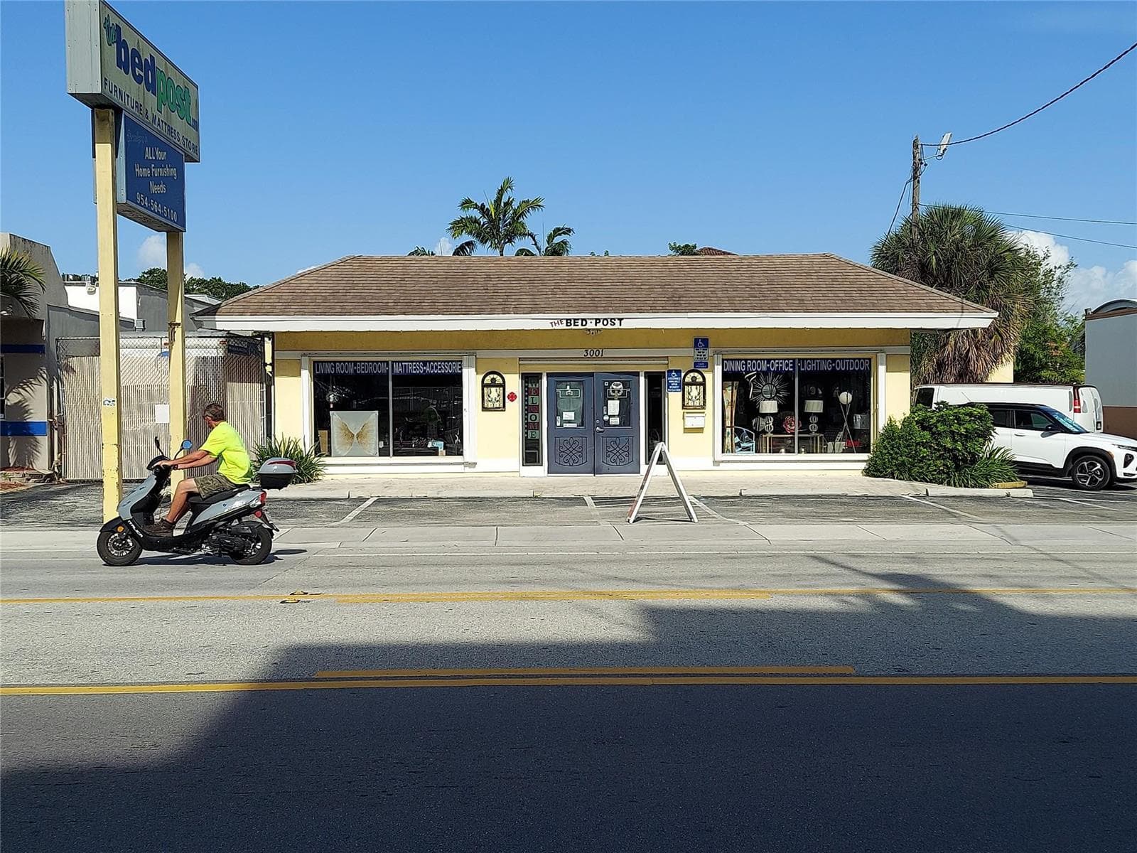 3001 NE 6 Avenue, Wilton Manors FL 33334