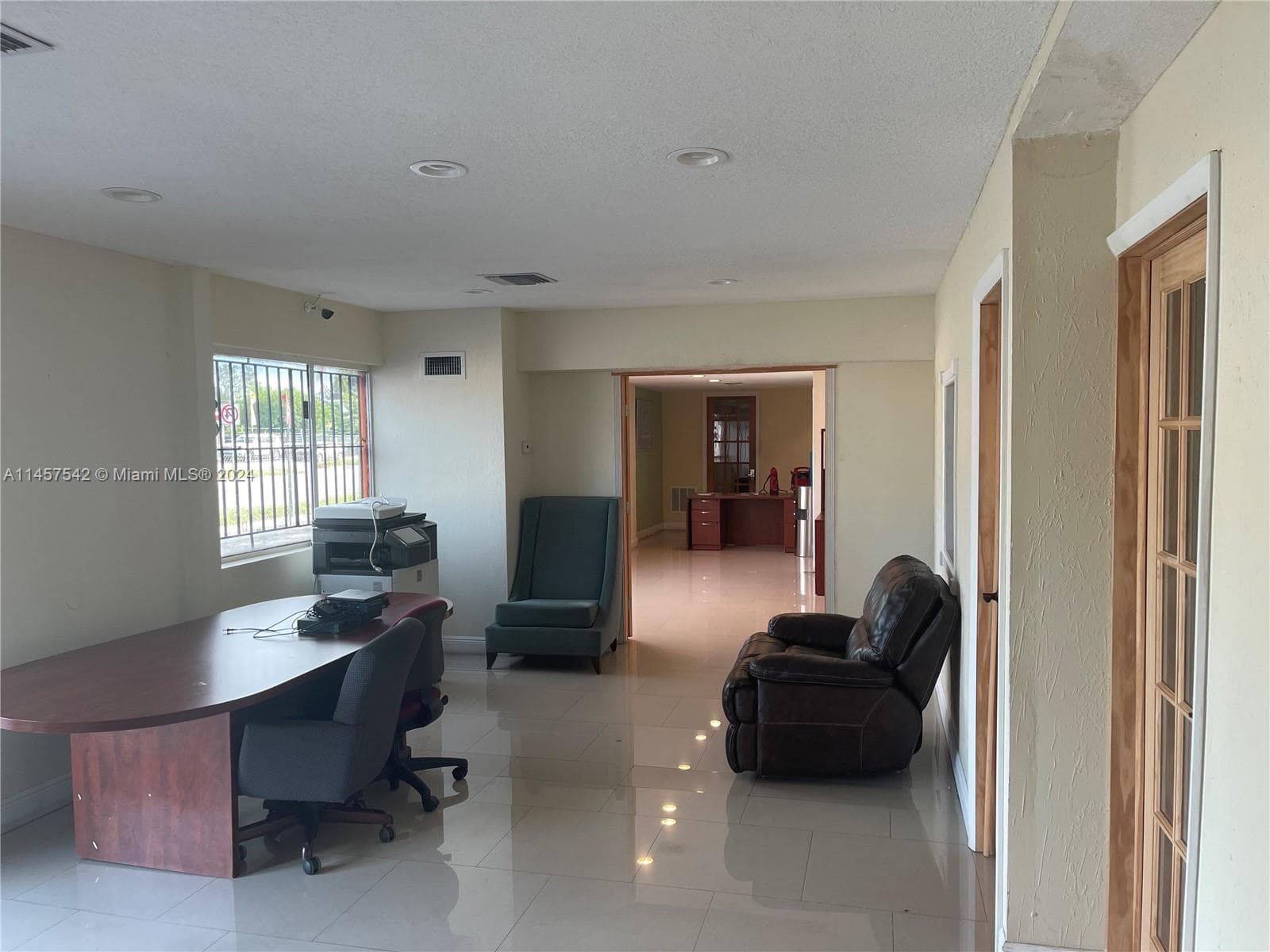 9800 NW 27th Ave, Miami FL 33147