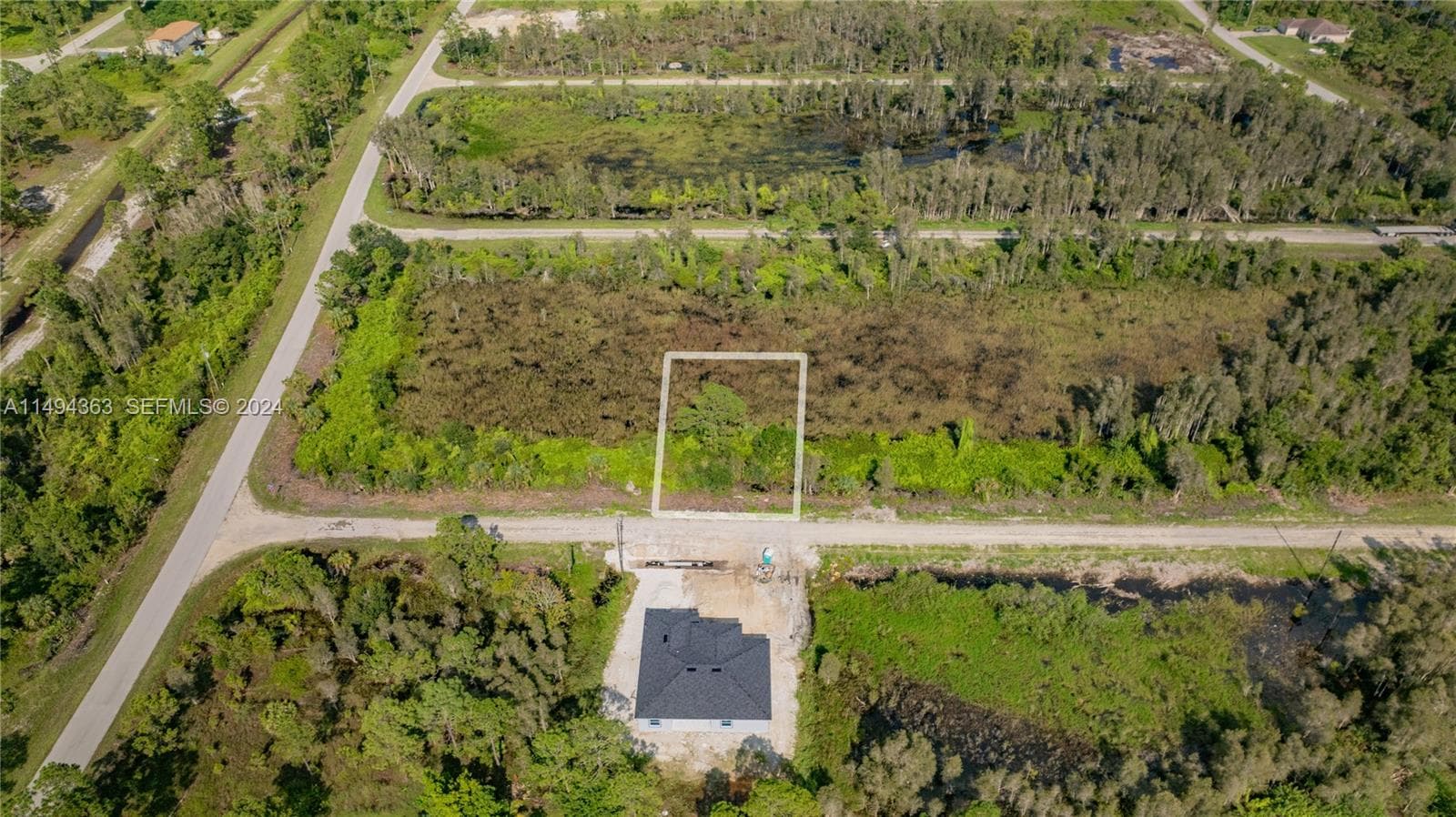 853 Belden Ave, Lehigh Acres FL 33936