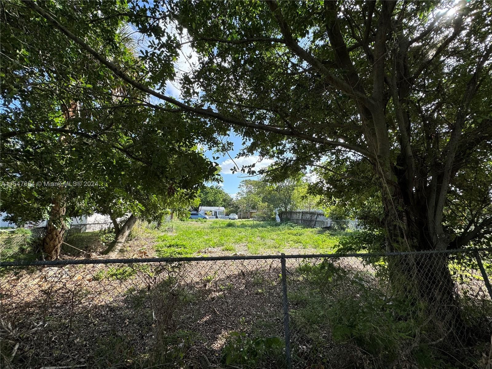 2205 Coolidge St, Hollywood FL 33020