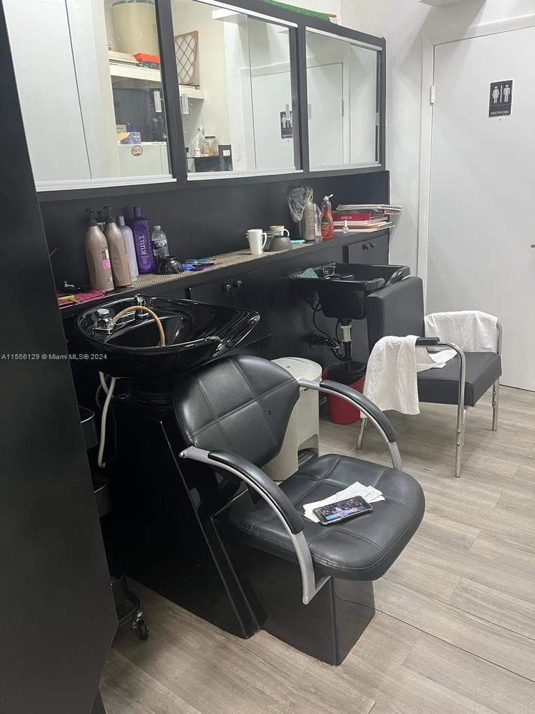 11400 W FLAGLER ST, Sweetwater FL 33174