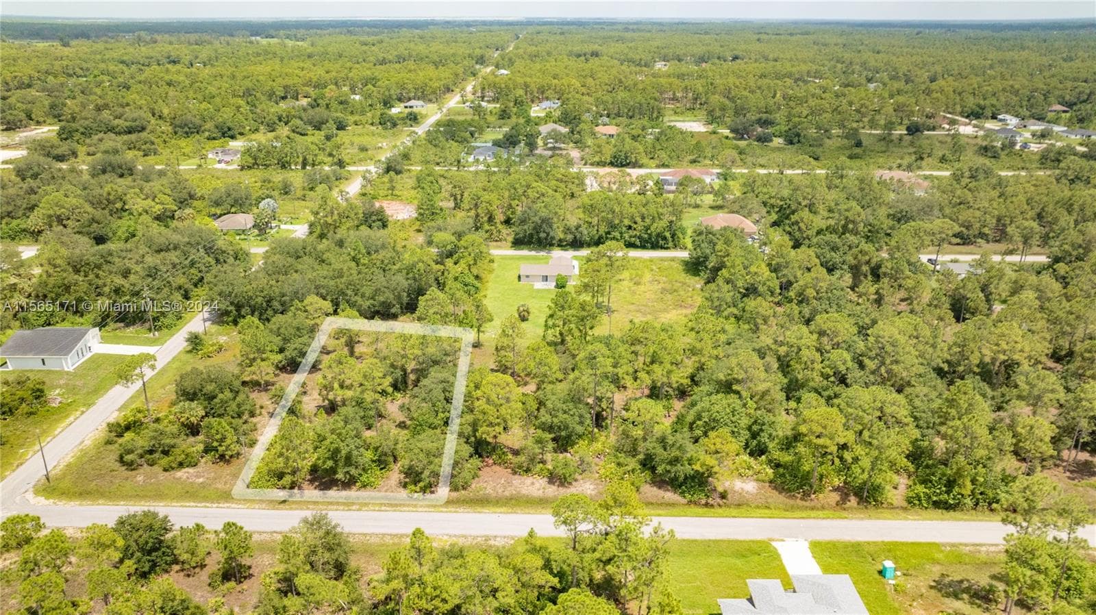 1420 Clayton Ave, Lehigh Acres FL 33972