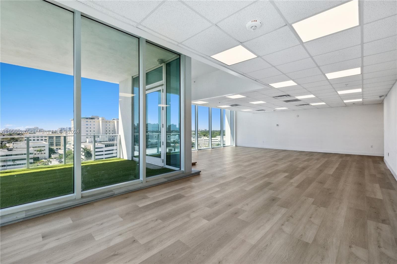 2820 NE 214th St # 909, Aventura FL 33180