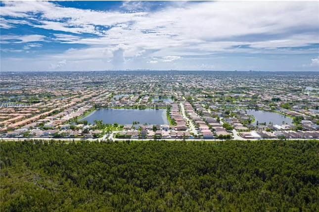 36xx SW 159th Court, Miami FL 33185