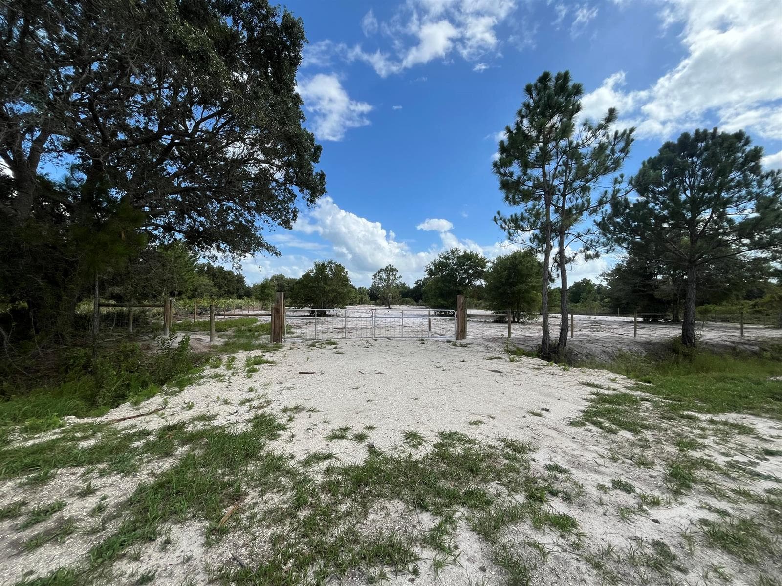 16916 NW 262nd Street, Okeechobee FL 34972