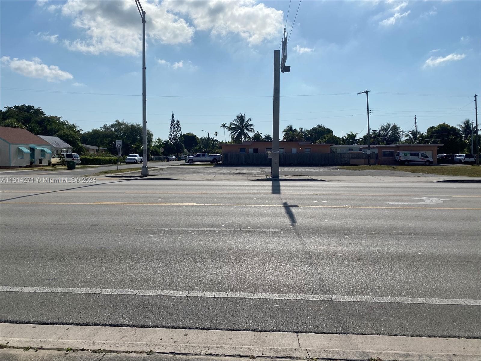 1409 S Federal Hwy, Dania Beach FL 33004