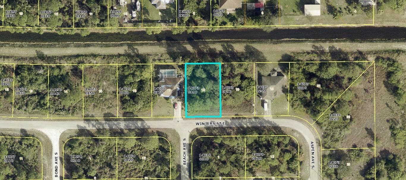 1047 Winters Street E, Lehigh Acres FL 33974