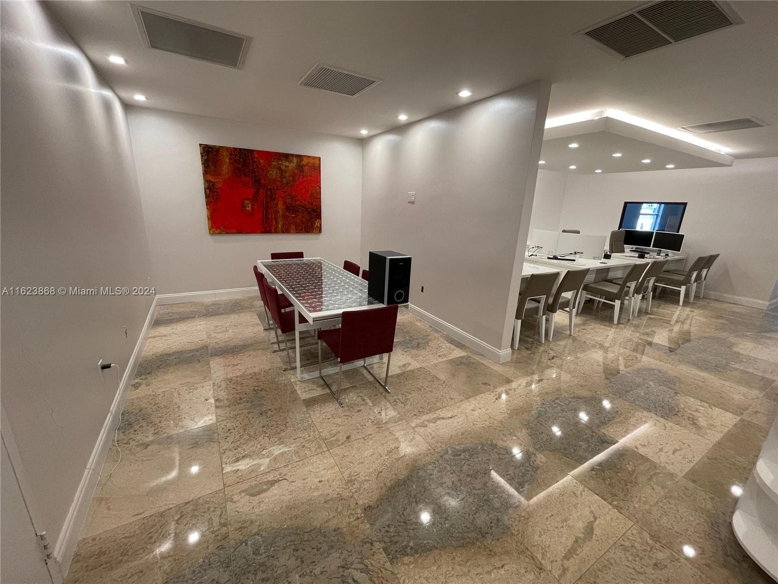 3800 S Ocean Dr # 212, Hollywood FL 33019