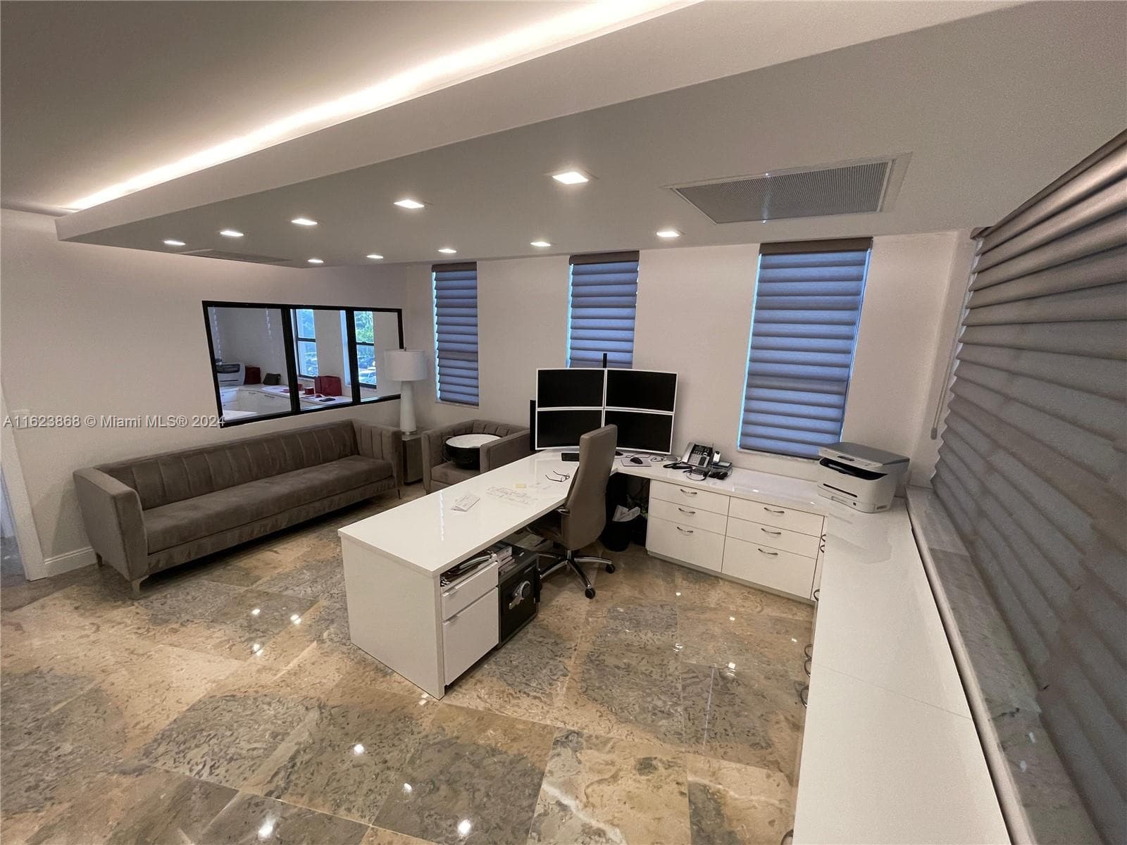 3800 S Ocean Dr # 212, Hollywood FL 33019
