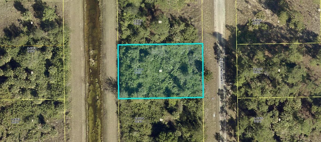 430 Lampion Avenue S, Lehigh Acres FL 33974