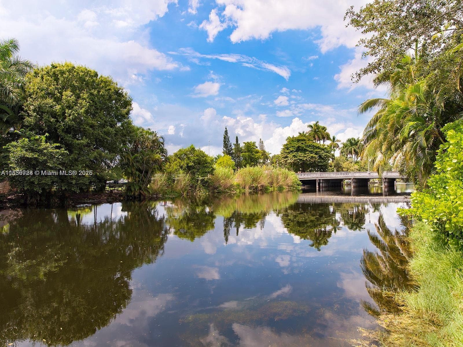 11140 Griffing Blvd, Biscayne Park FL 33161