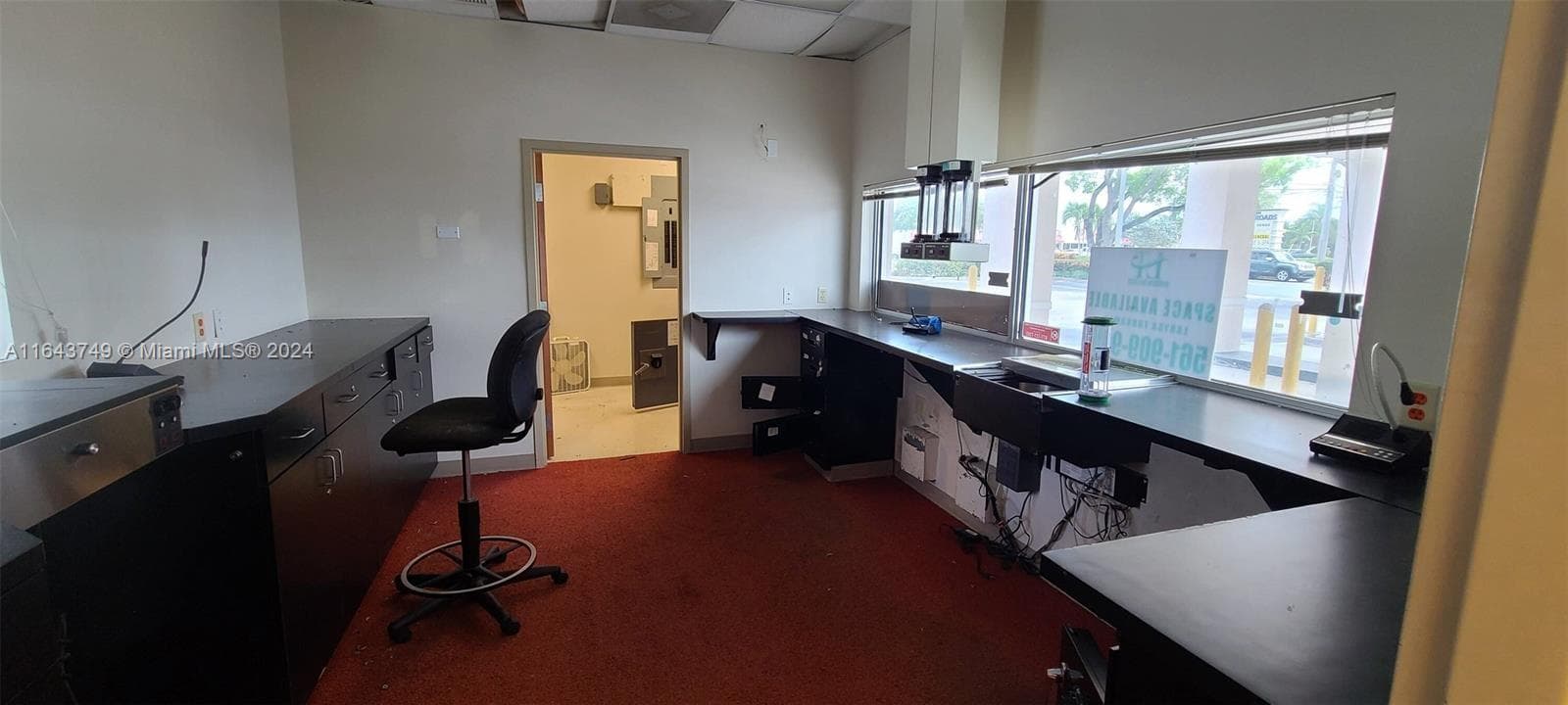 5300 Coconut Creek Pkwy, Margate FL 33063
