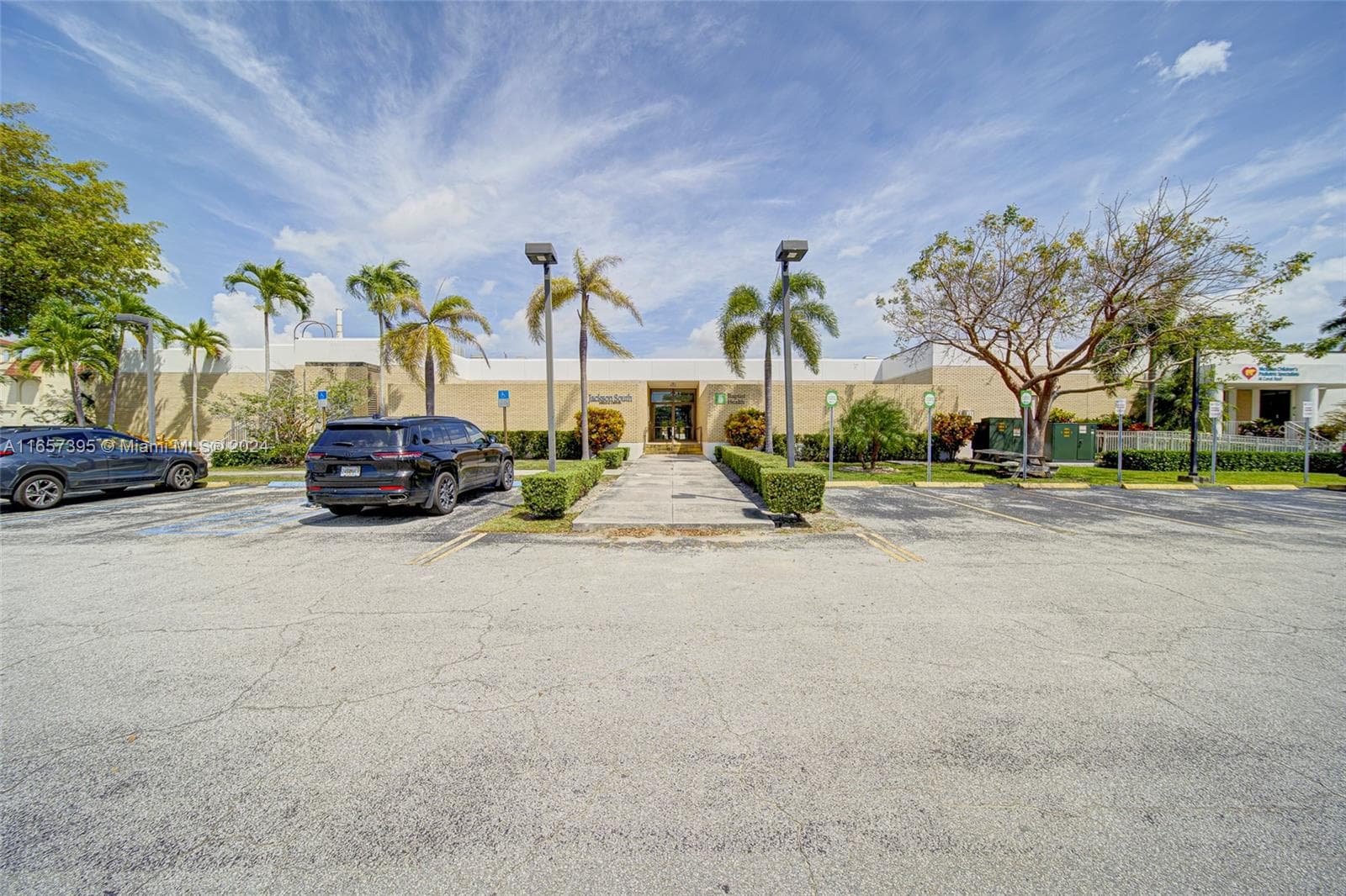 8950 SW 152nd St Suite V, Palmetto Bay FL 33157