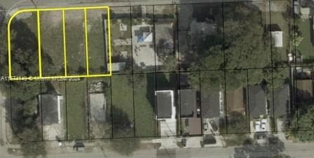 2994 NW 46th St, Miami FL 33142