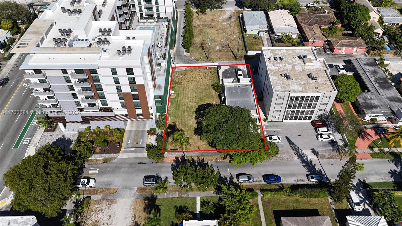 1741 Dewey St, Hollywood FL 33020