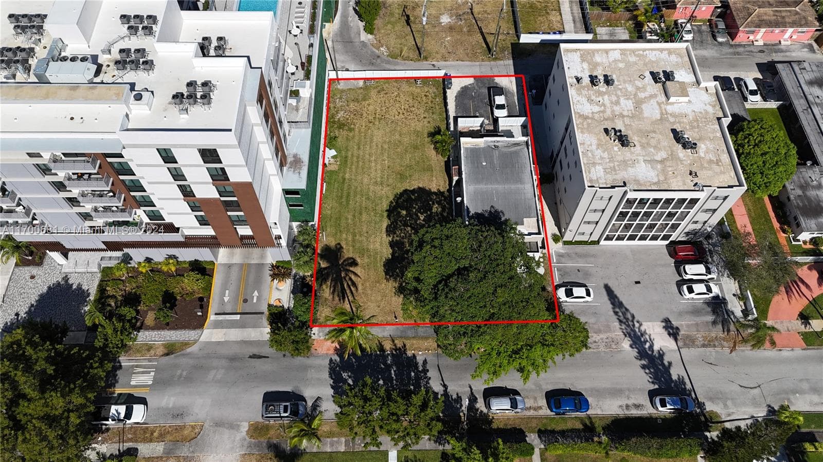 1741 Dewey St, Hollywood FL 33020