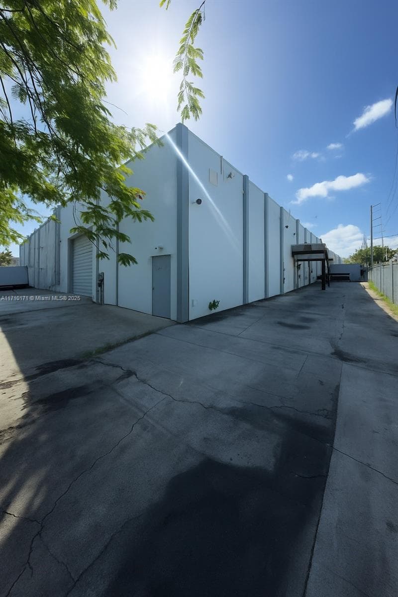 4201 NW 37th Ct # 3728, Hialeah FL 33142