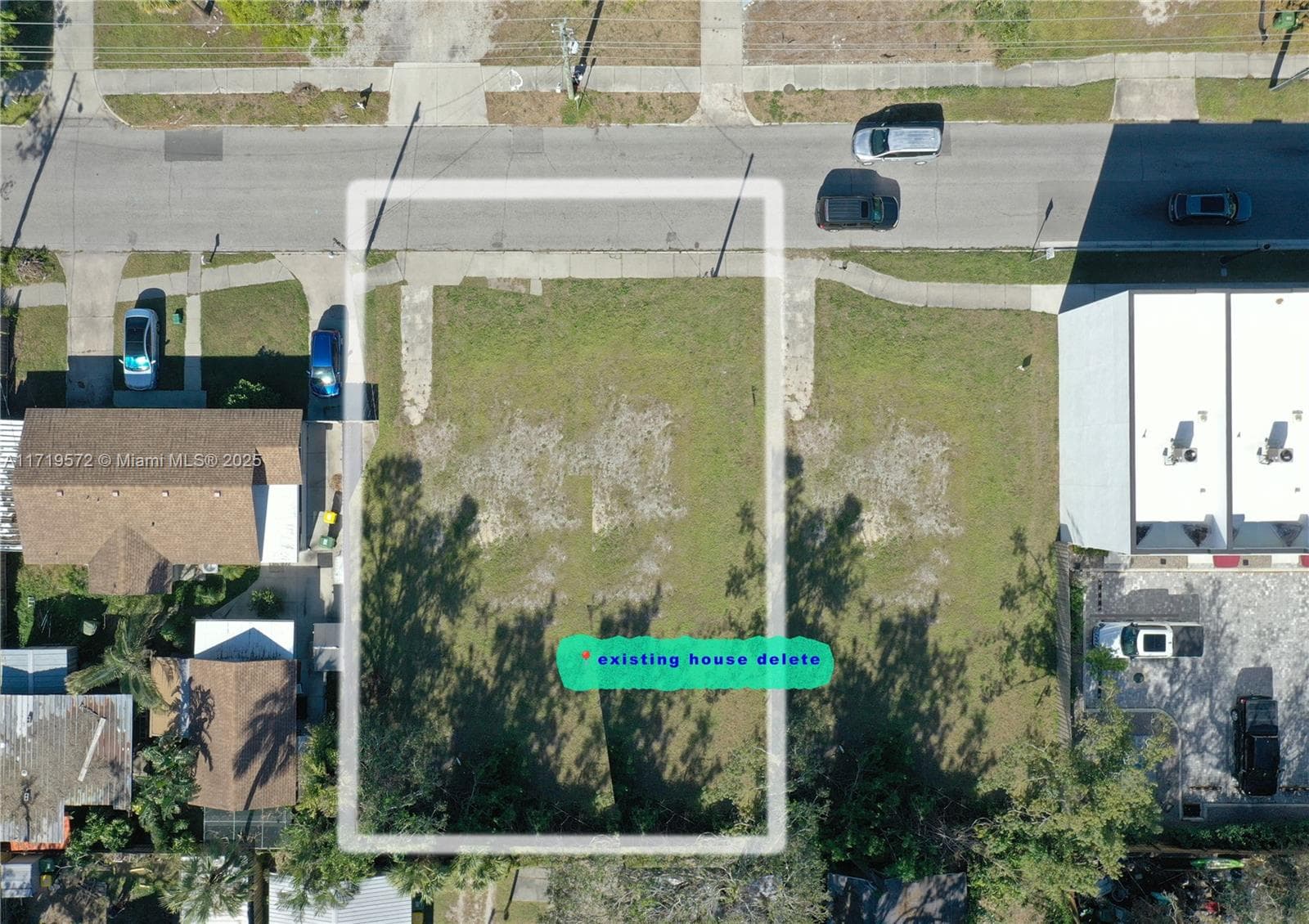 1744 10th St, Other City - In The State Of Florida FL 34236