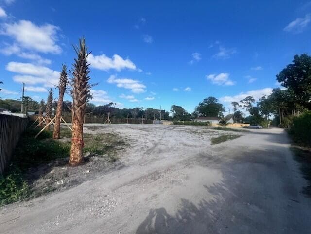 Land
