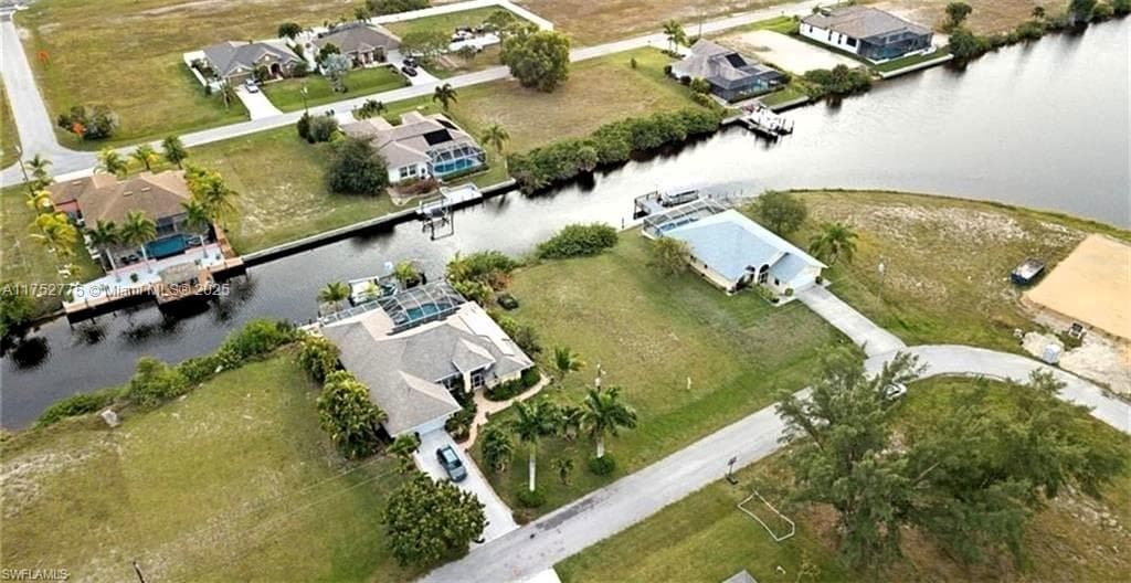 407 NW 33rd Ave, Cape Coral FL 33993