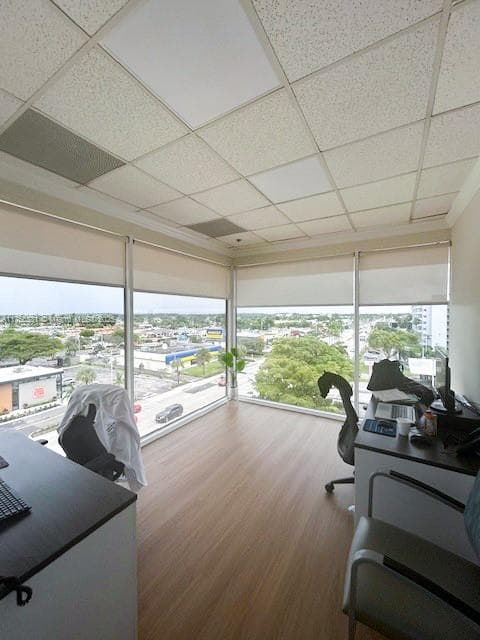 Hialeah, FL, 33012