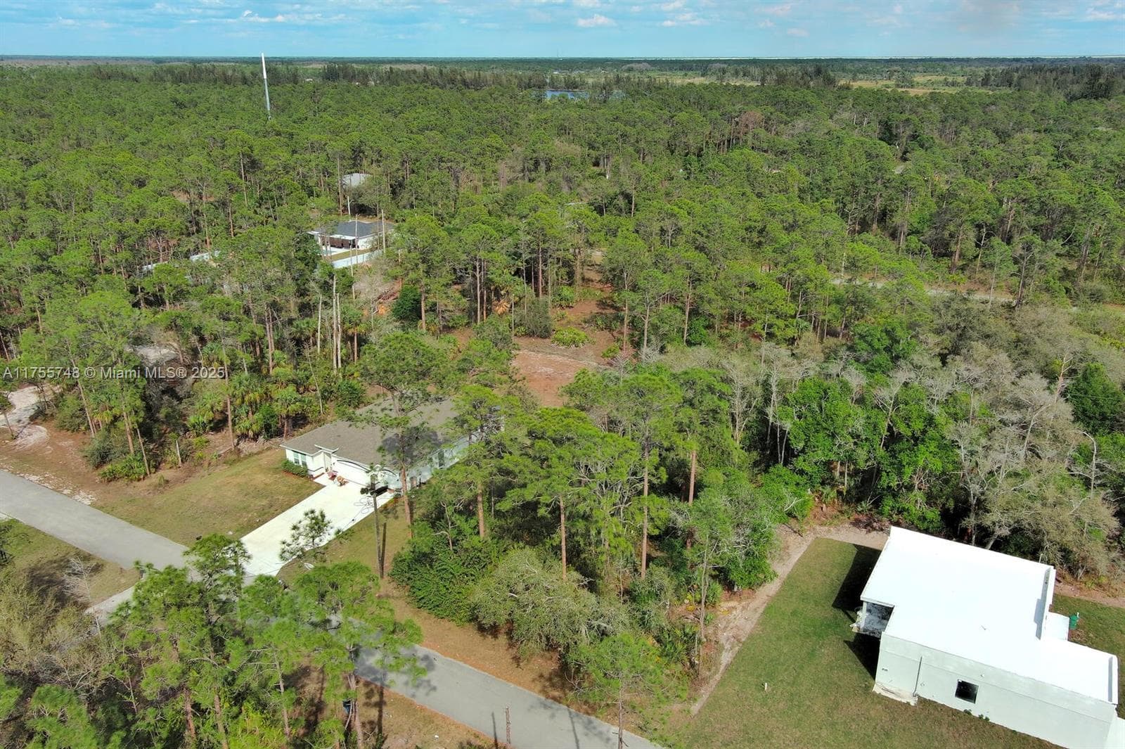 1702 Greenwood Ave, Lehigh Acres FL 33972