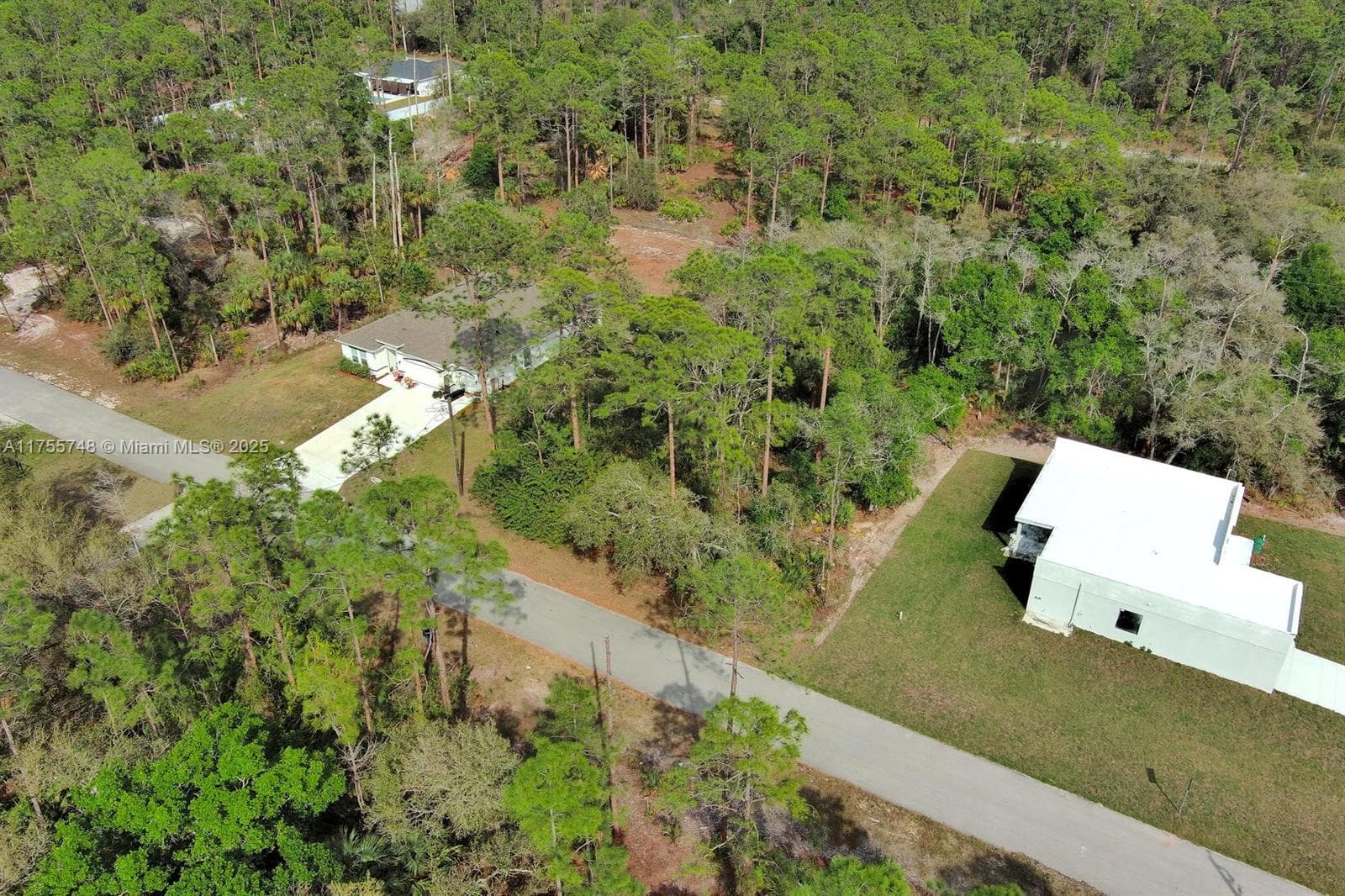 1702 Greenwood Ave, Lehigh Acres FL 33972