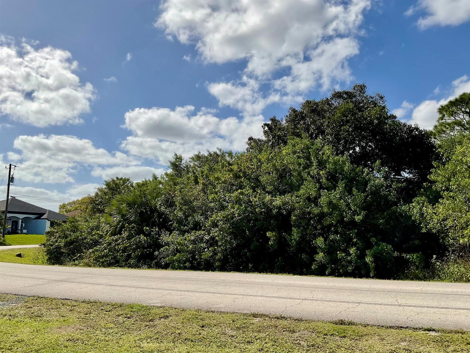 4674 SW Masefield Street, Port St. Lucie FL 34953