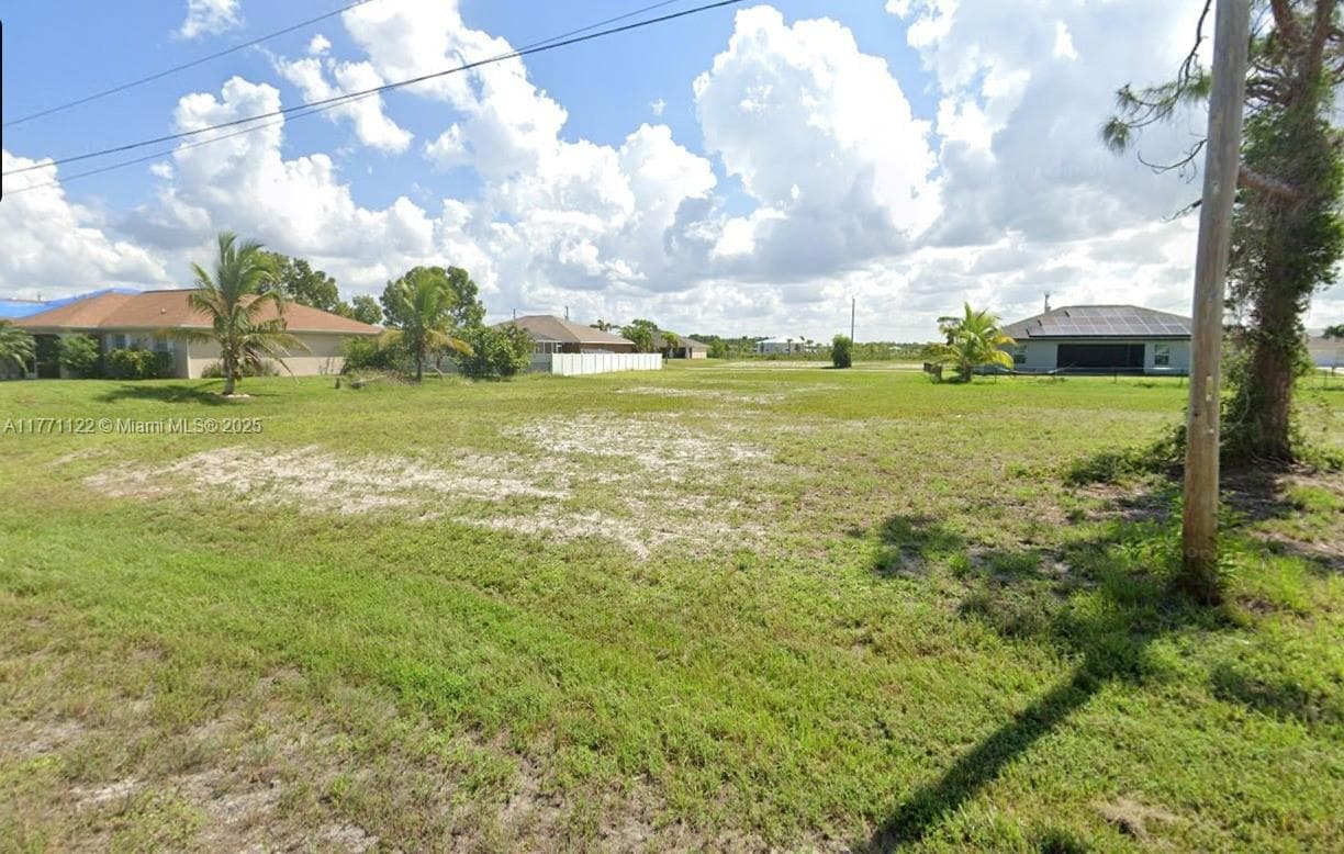 4309 NW 36 th PL, Cape Coral FL 33993