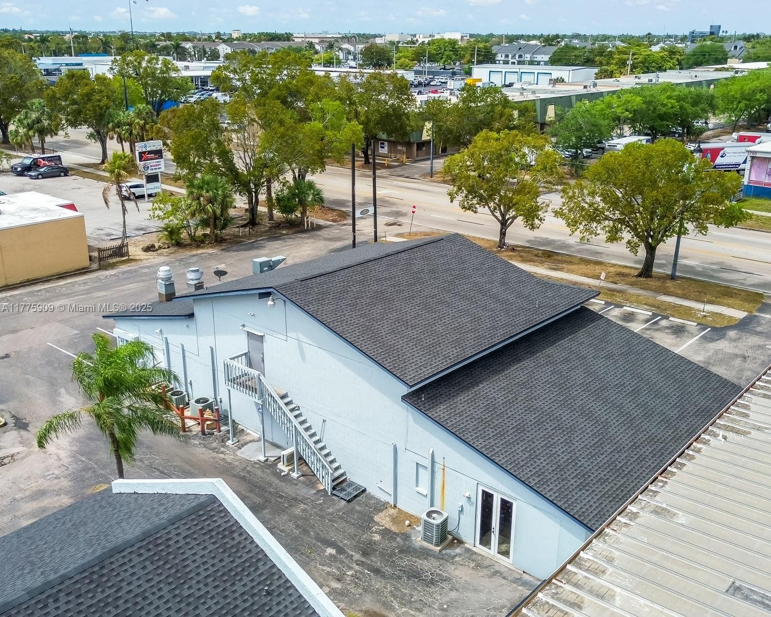 3775 Fowler ST, Fort Myers FL 33901