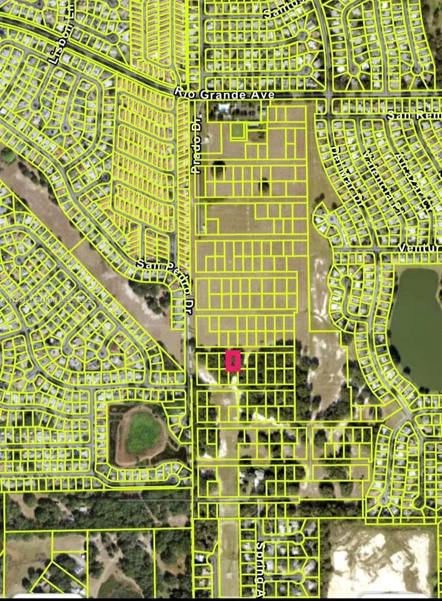 Lady Lake Monterey, Other City - In The State Of Florida FL 32159