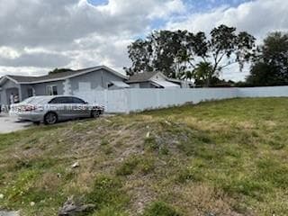 137 W 32 ST, Hialeah FL 33012