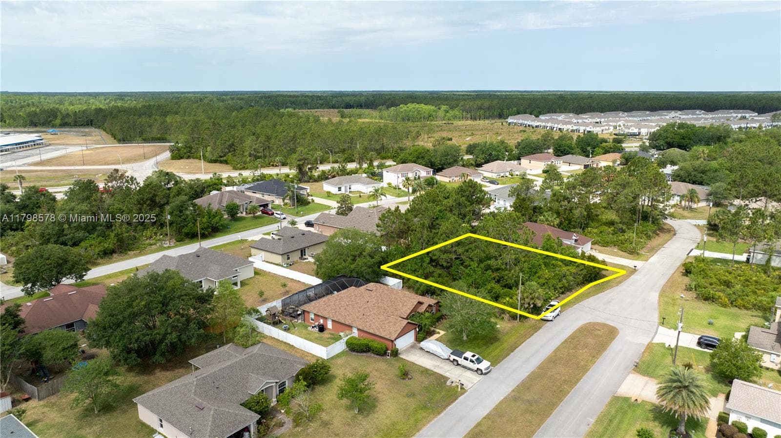 35 Butternut Dr., Palm Coast FL 32137