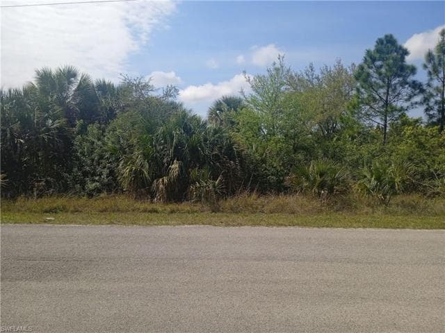 2605 N Hanna Avenue, Lehigh Acres FL 33971
