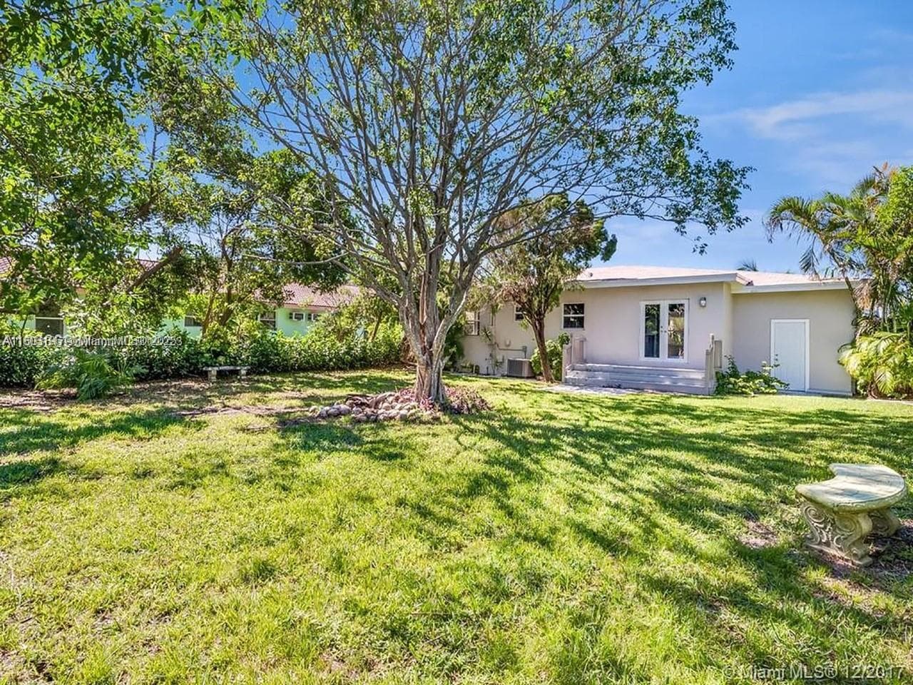1231 N 16th Ct, Hollywood FL 33020
