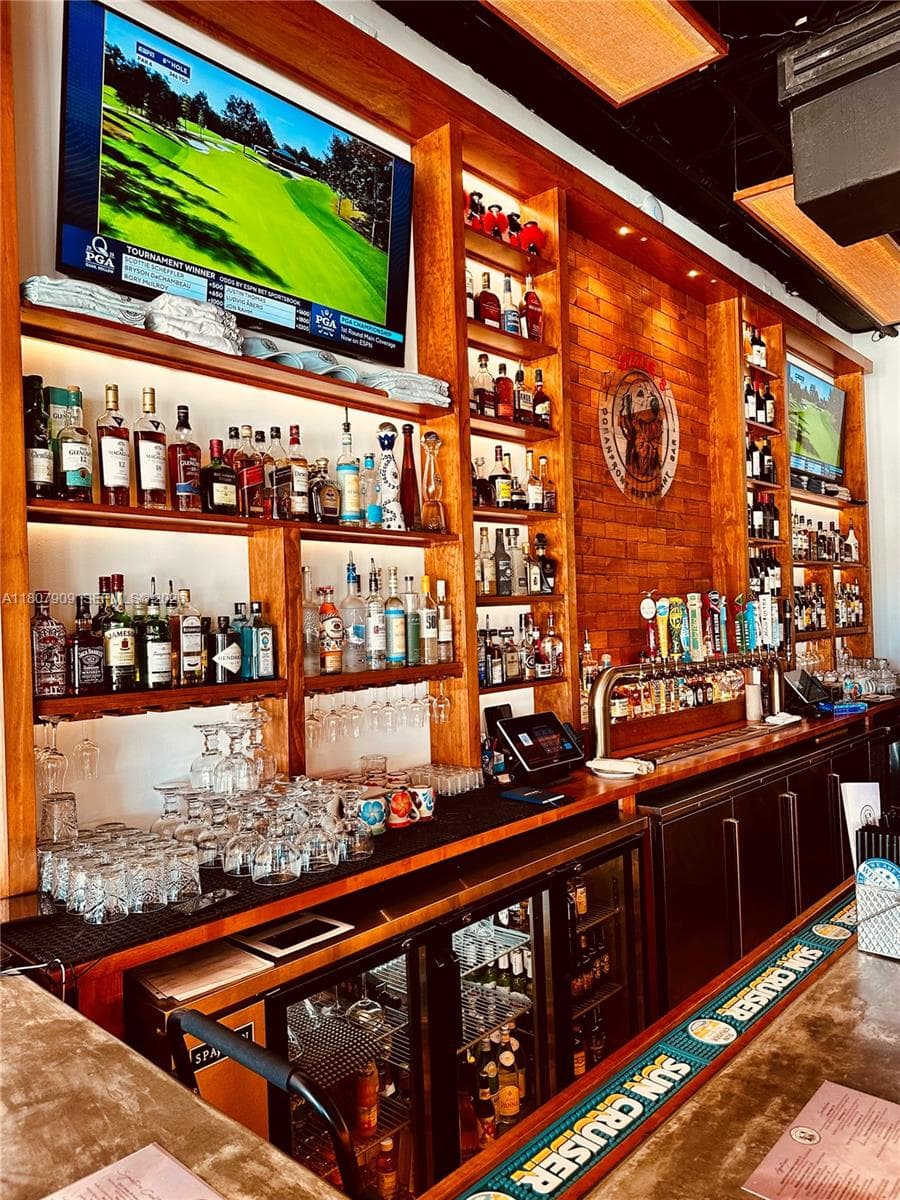 Fort Lauderdale, FL, 33304