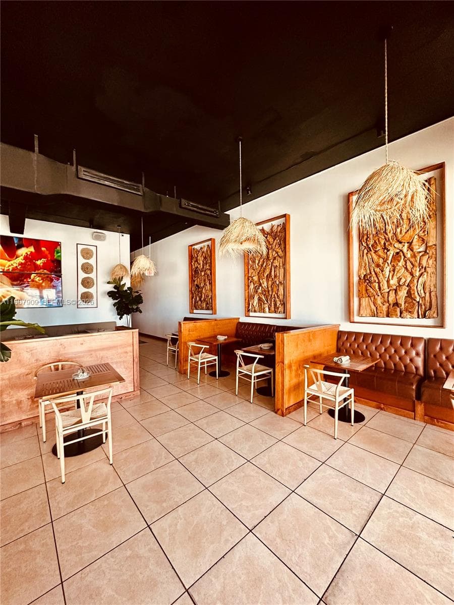 Fort Lauderdale, FL, 33304