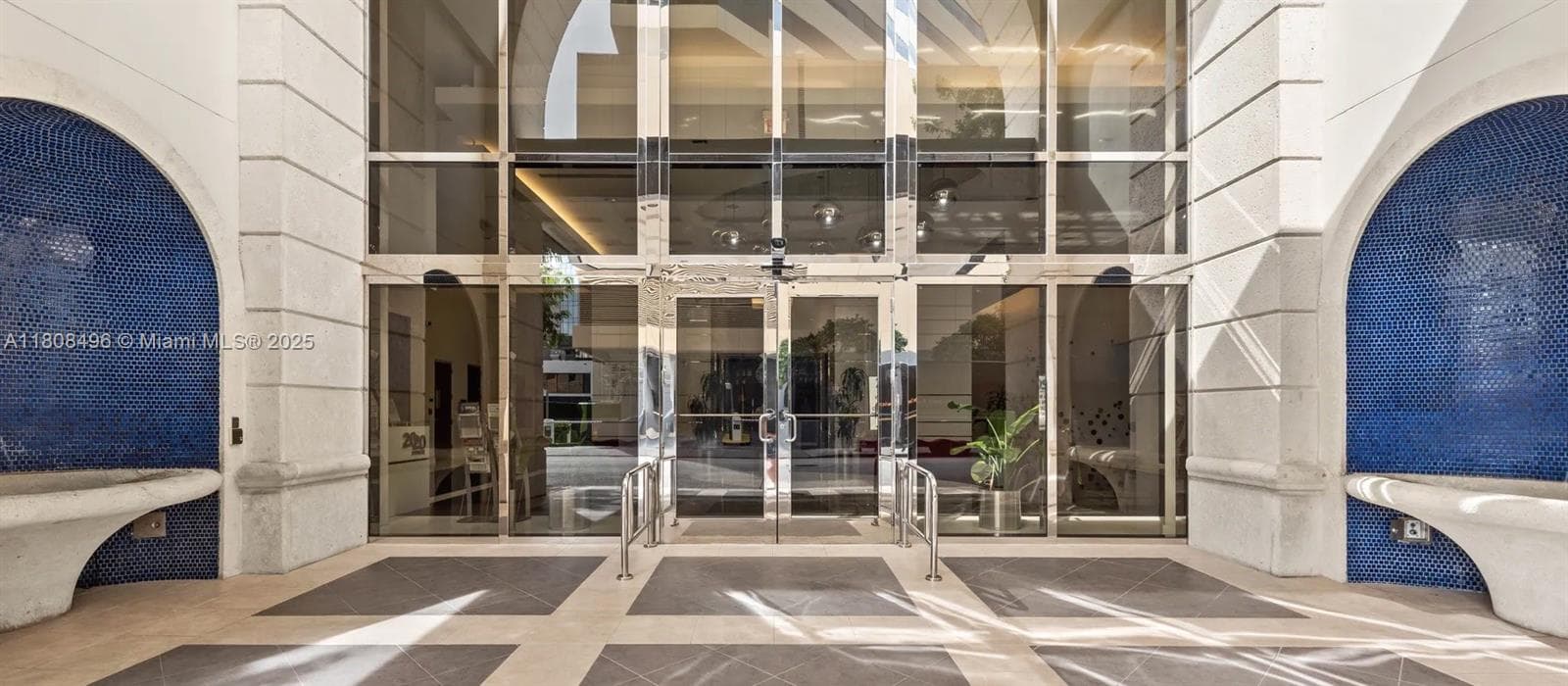 2020 Ponce De Leon Blvd, Coral Gables FL 33134