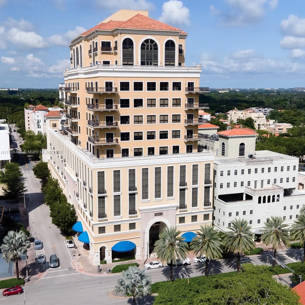 2020 Ponce De Leon Blvd, Coral Gables FL 33134