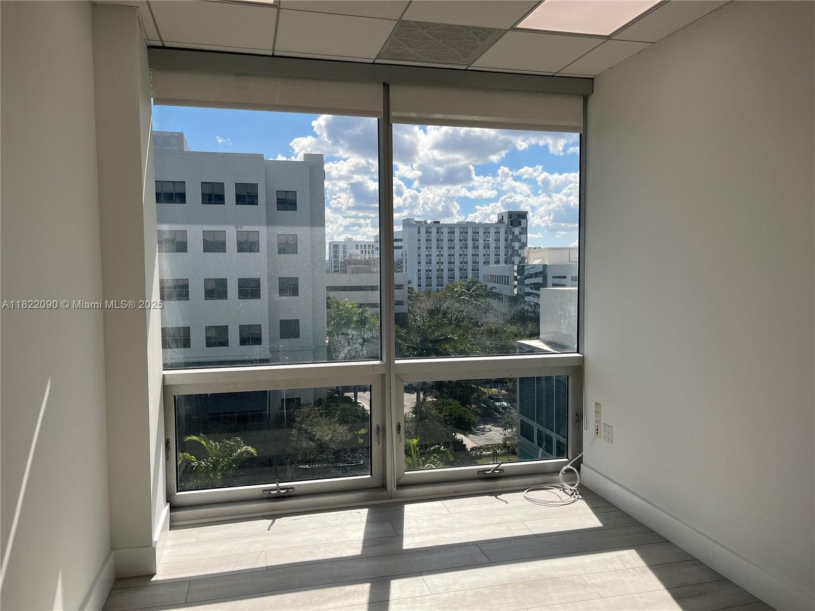 20900 NE 30th Ave # 412, Aventura FL 33180