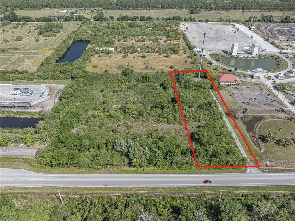 12498 County Road 512, Fellsmere FL 32948