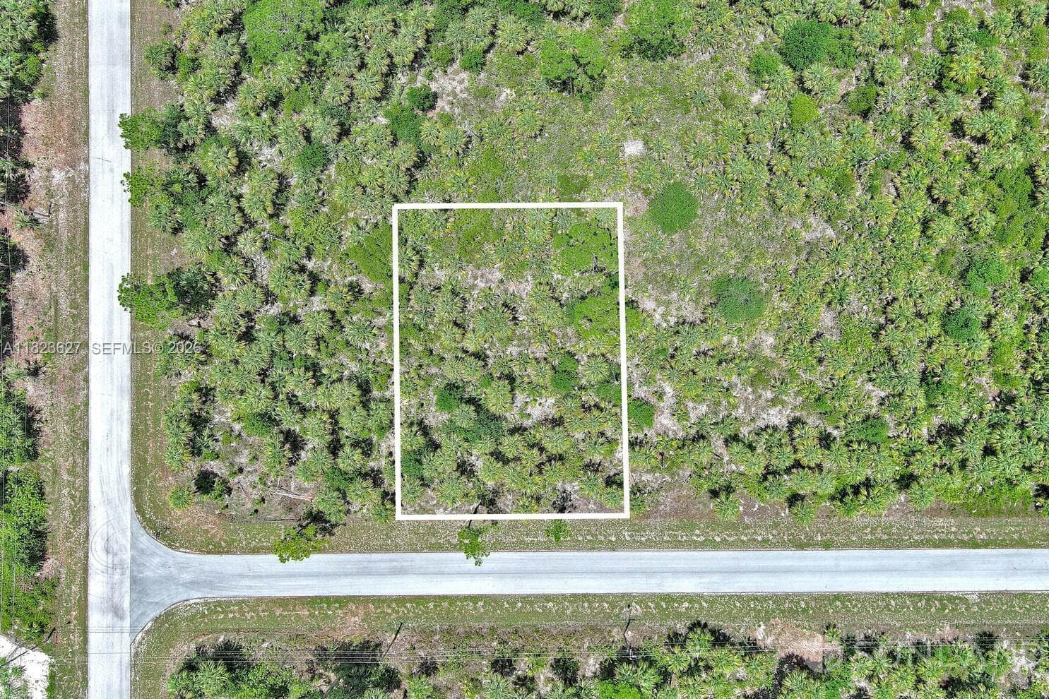 134 S NAVARRA AVE, Lehigh Acres FL 33974
