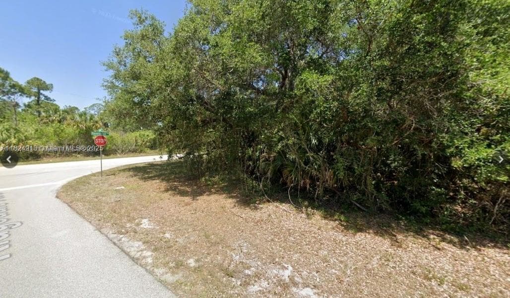 19034 Ridgedale Ave, Port Charlotte FL 33954