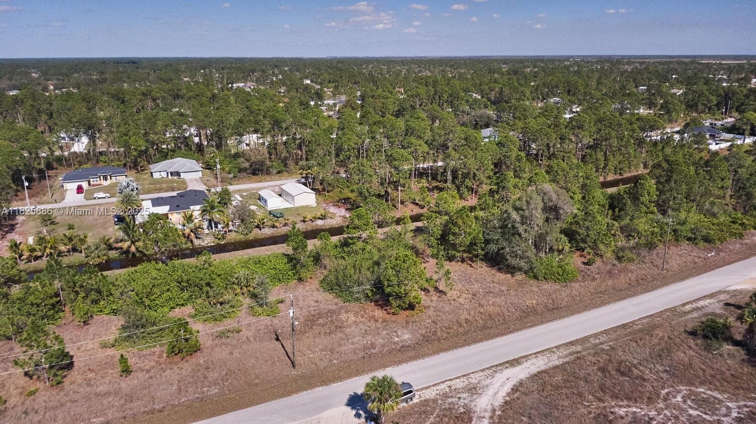 1025 E WINTERS STREET, Lehigh Acres FL 33974