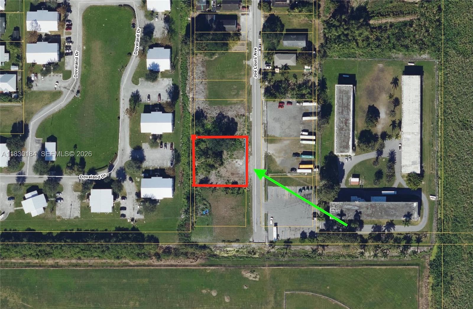 875 JOE LOUIS AVE, Pahokee FL 33476