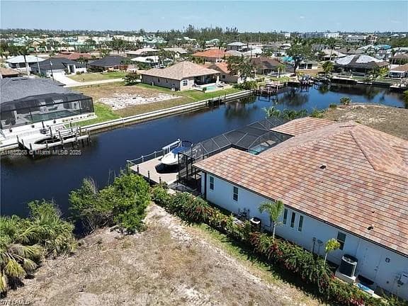 2527 SW 25TH TER, Cape Coral FL 33914