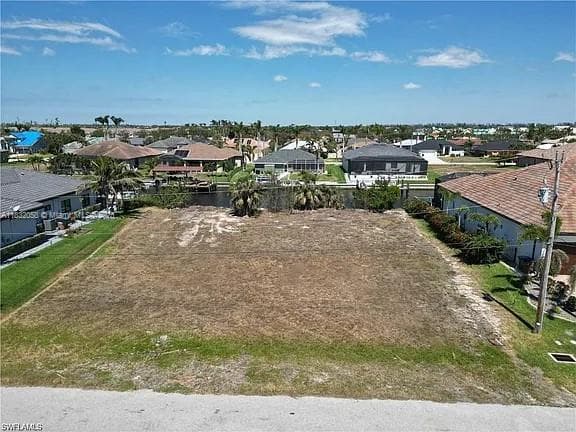 2527 SW 25TH TER, Cape Coral FL 33914